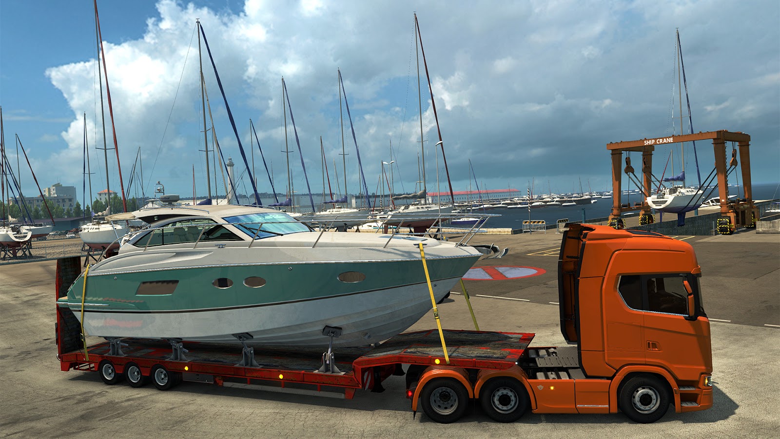 yacht_01.jpg